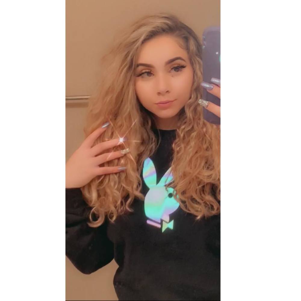 Meet your Posher, Kaylin